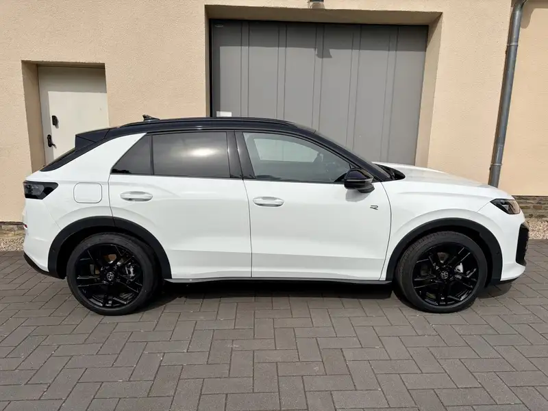 Volkswagen T-Roc 1.5 eTSI 110 kW R-Line – Bild 3