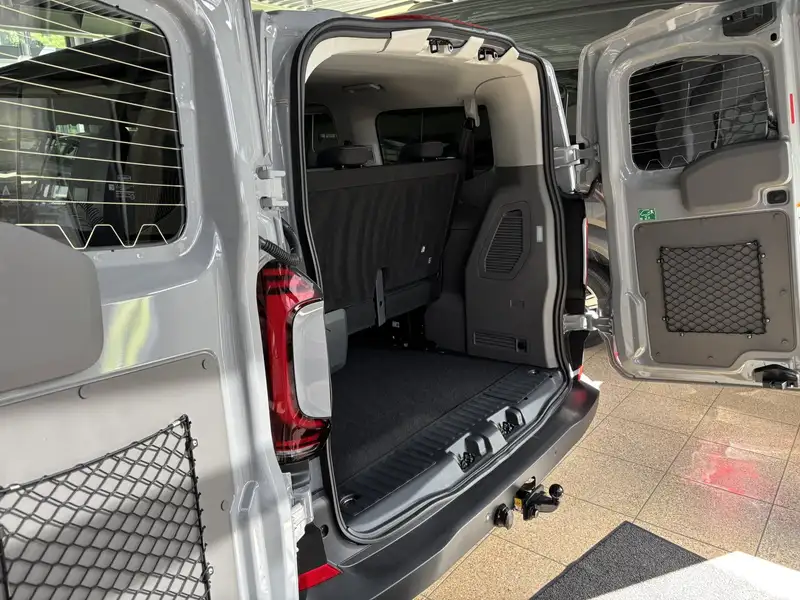 Volkswagen T7 Caravelle Panamericana 2.0 TDi Automatik KR 9 – Bild 9