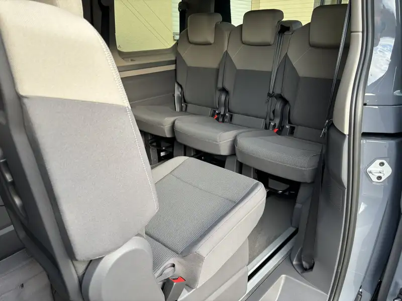 Volkswagen T7 Multivan 1,5 TSI OPF DSG Edition – Bild 18