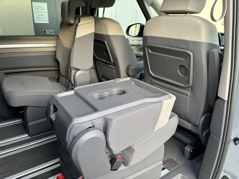 Volkswagen T7 Multivan 1,5 TSI OPF DSG Edition – Bild 29
