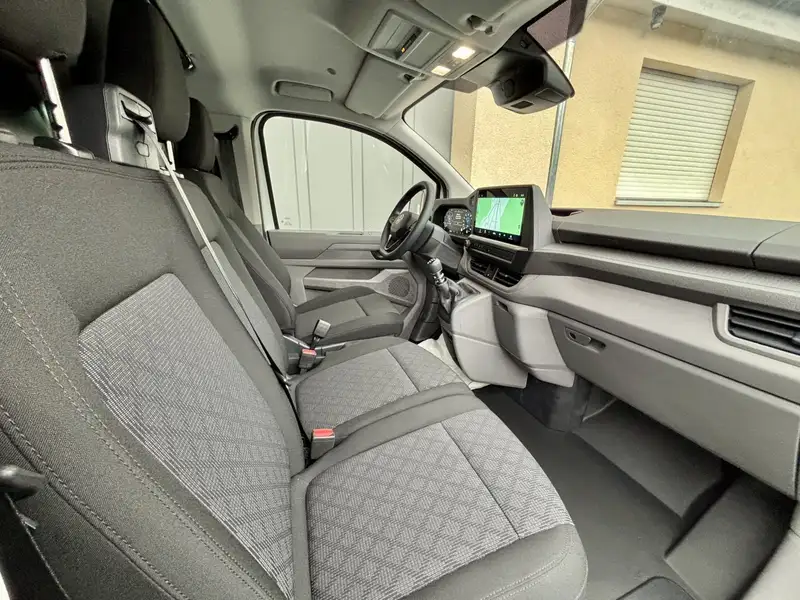 Volkswagen T7 Transporter 2.0 TDi Kastenwagen – Bild 13
