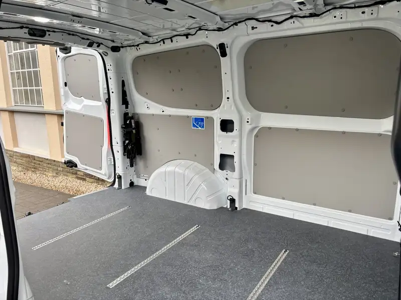 Volkswagen T7 Transporter 2.0 TDi Kastenwagen – Bild 27
